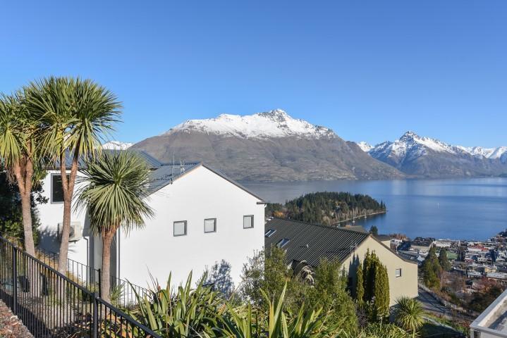 The Queenstown Bothy Exterior photo